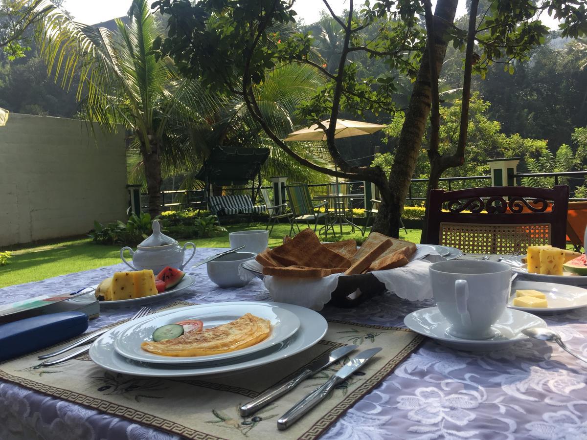 Villa Nuova Kandy Bagian luar foto